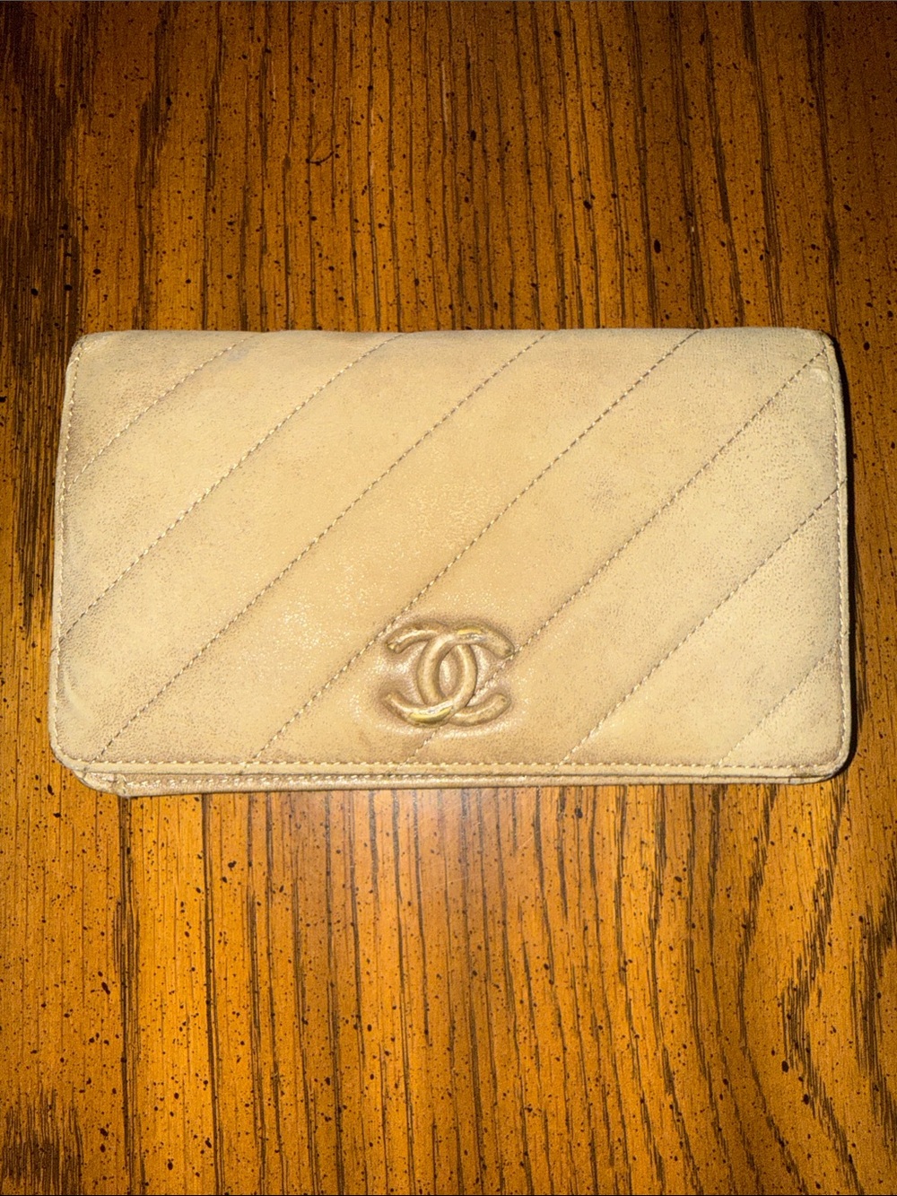 Chanel Quilted suede Wallet . Vintage tan